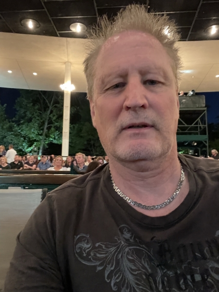 Profile picture for user @ChocolatierLL